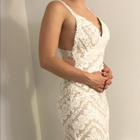 BHLDN Wedding Dress Size 10 - Picture 7 of 7